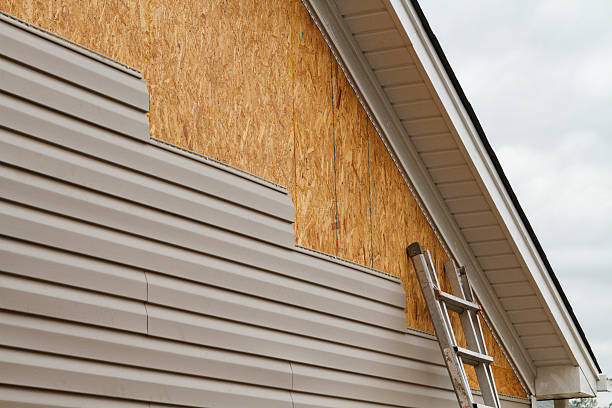 24/7 Emergency Siding experts in Davidson, NC